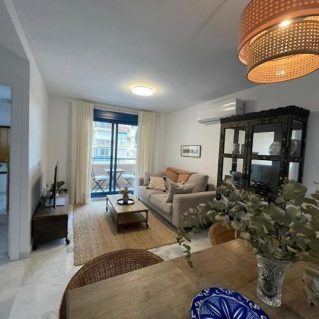 Calu Homes Cerca Playa De Huelin Malaga Exterior photo